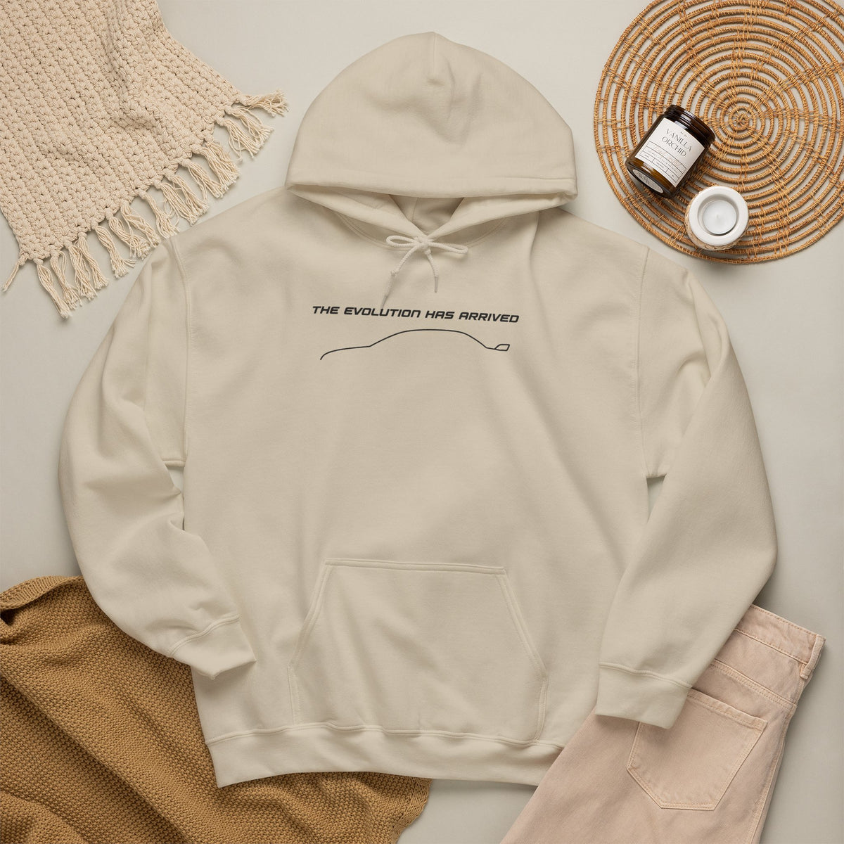 Sand pullover hoodie with kangaroo pocket, drawstring hood and chest graphic