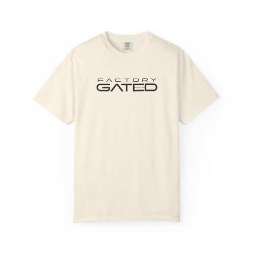 Ivory T-shirt with Factory GATED logo print on the chest