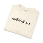 Ivory crewneck T-shirt with 'Off Duty Open Road' chest graphic