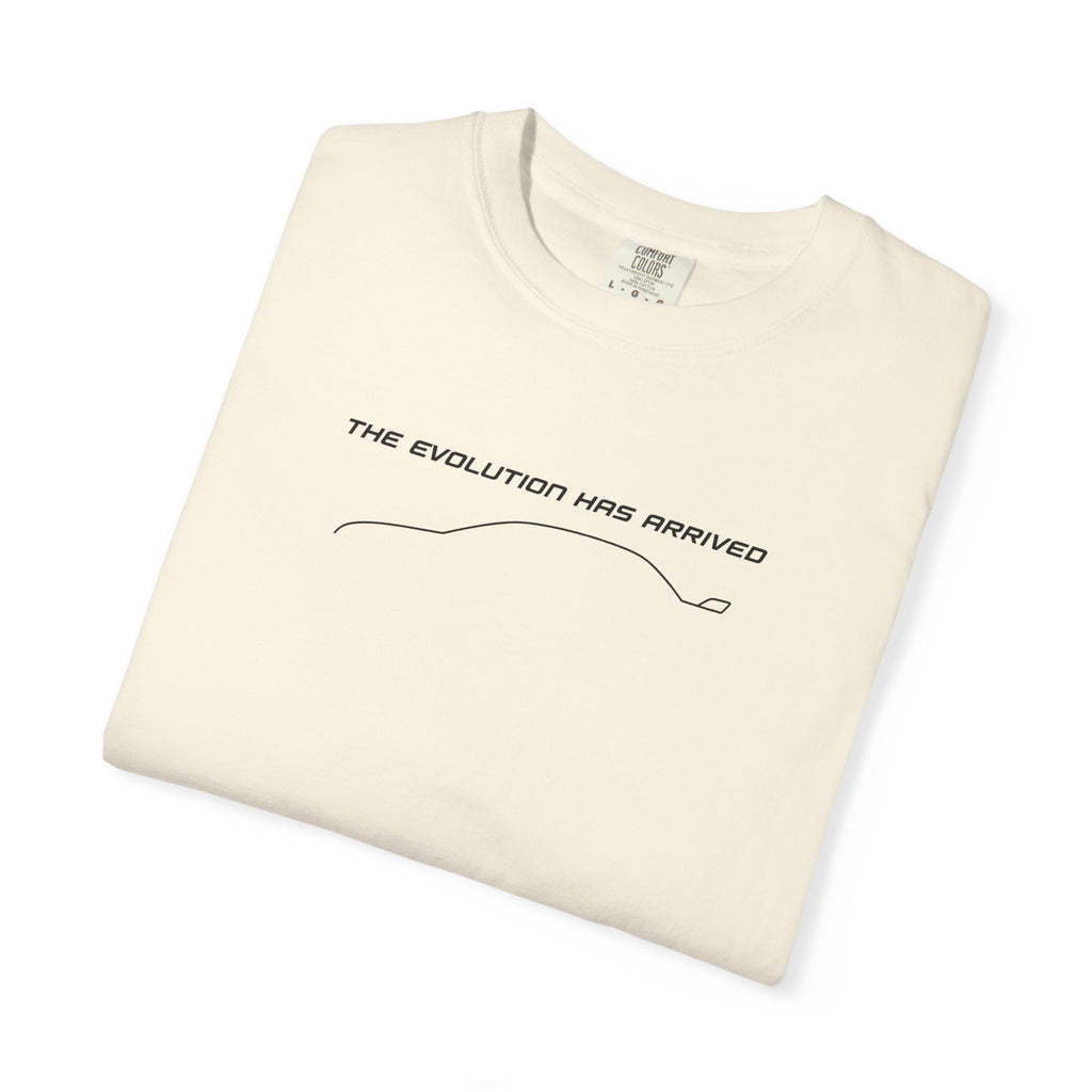 Ivory Evo Outline T-shirt close-up, chest text and line art graphic